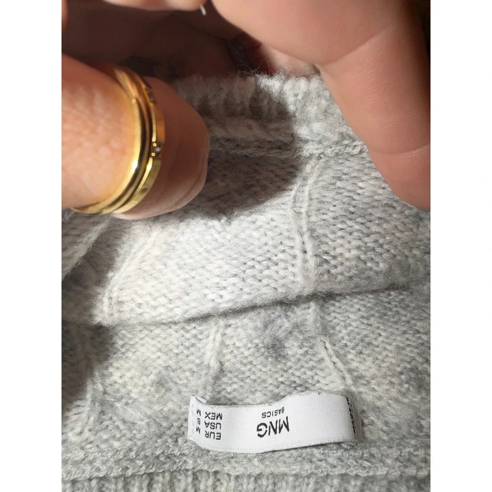 Mango Basics Grey Cable Knit Crew Neck Sweater Womens Small Long Sleeve Ribbed‎